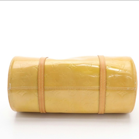 Louis Vuitton Bedford Papillon
Handbag in Monogram Mango Vernis - Picture 3 of 10